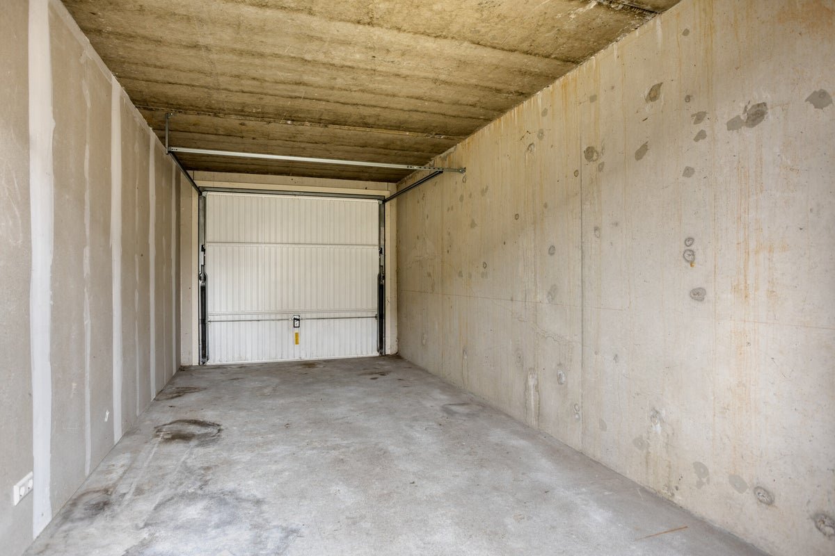 df0fc28e-4dd2-599c-af80-ab014269f79b Klompenmaker, 3648LB Wilnis