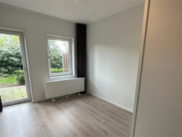 Flintstraat, 7815RE, Emmen