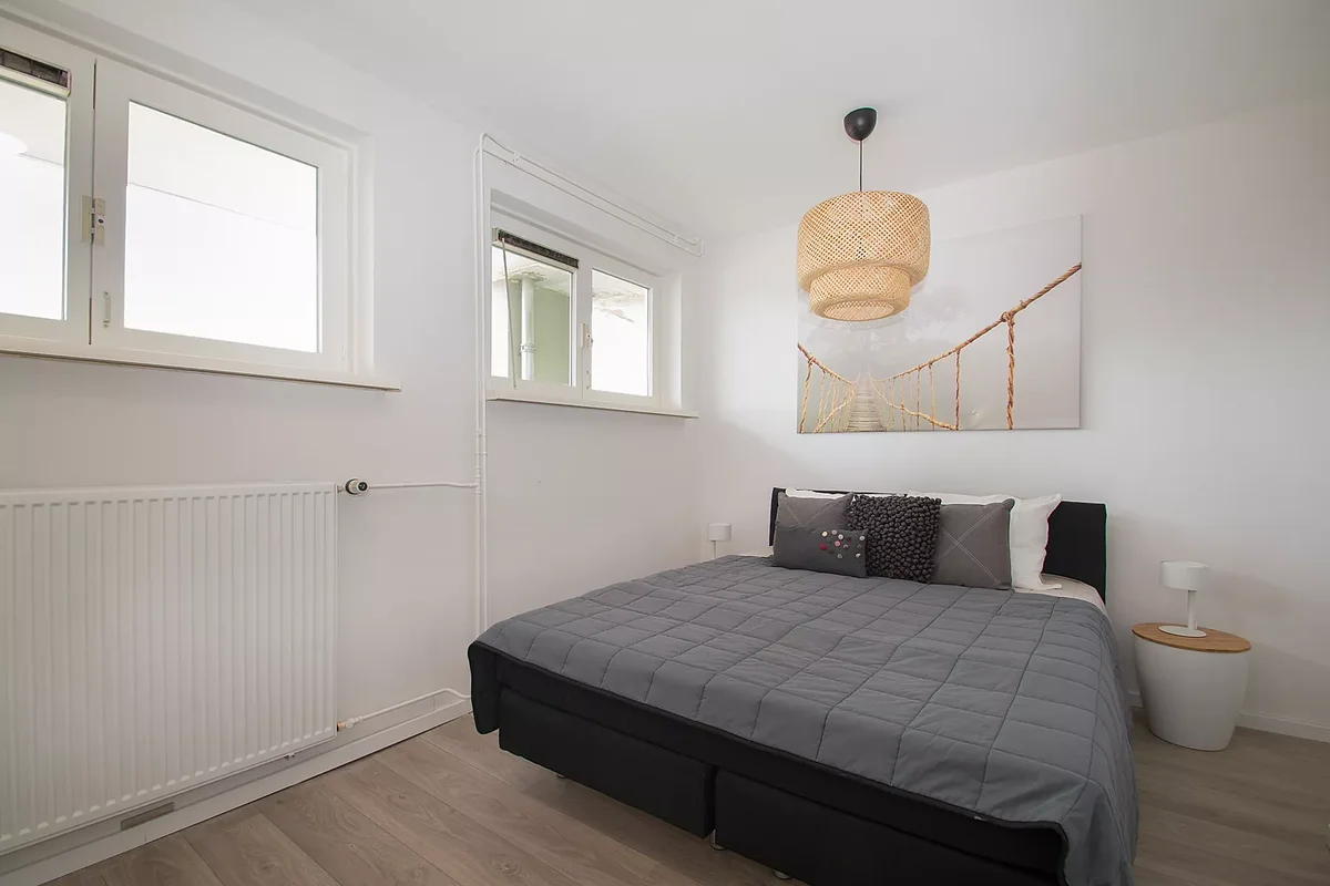 e07a45e6-e712-5c55-8e8b-427fc7fd10d6 appartement