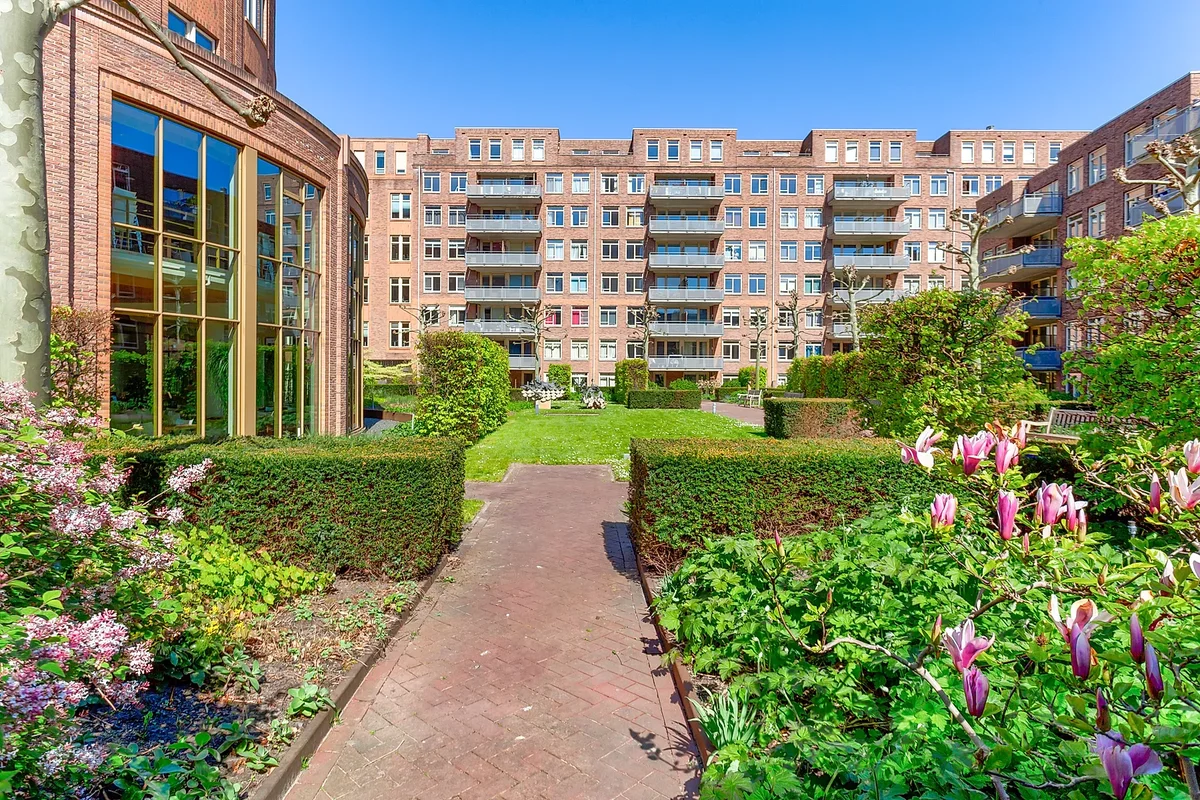 e16fcff2-8c34-5b65-a663-9cfcc97540ef appartement