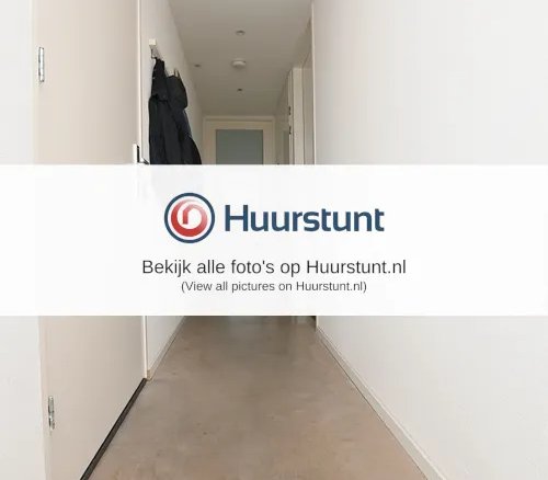 Woning aan de Helper Westsingel te Groningen