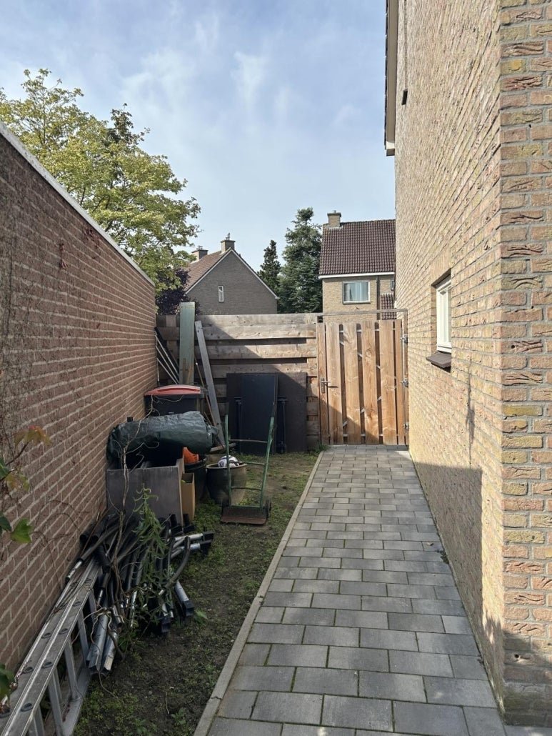 e7d07001-c3ea-5bb8-a3fd-bd8e8e208608 huis