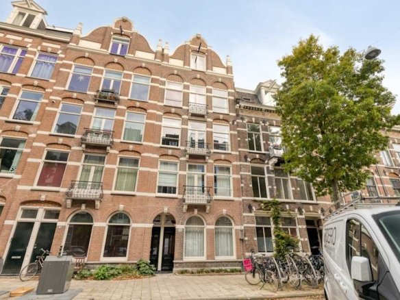 Derde Helmersstraat, 1054BJ Amsterdam