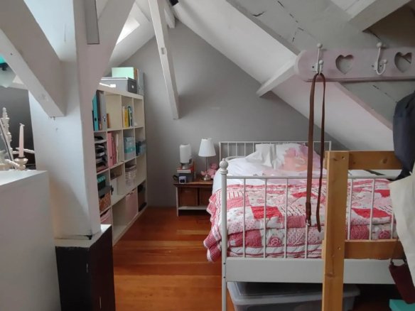 Woning aan de Buitenwatersloot te Delft