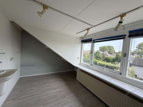 Hoogstraat, 5384BJ Heesch