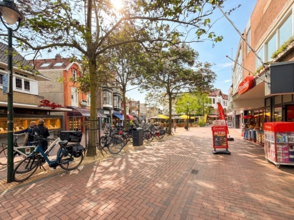 Kerkstraat, 1211CS Hilversum