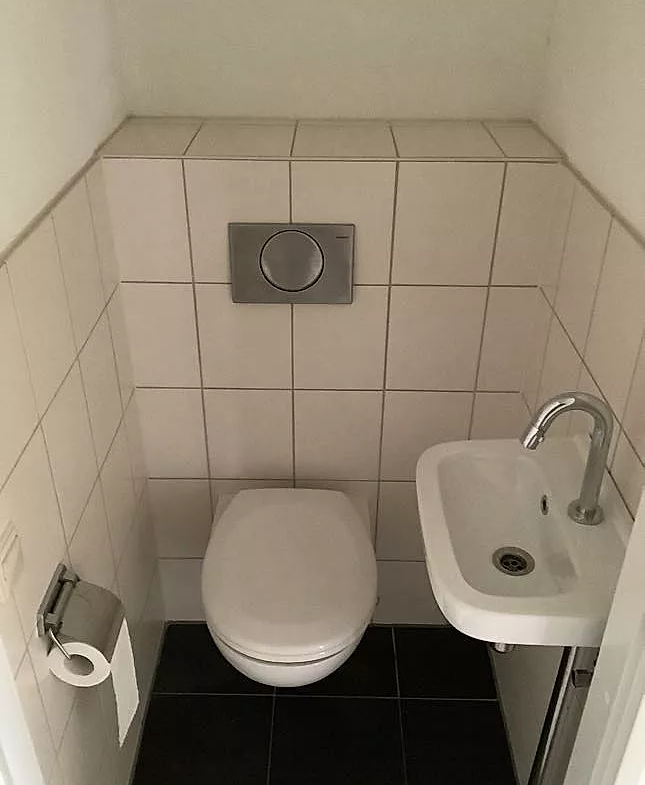 645