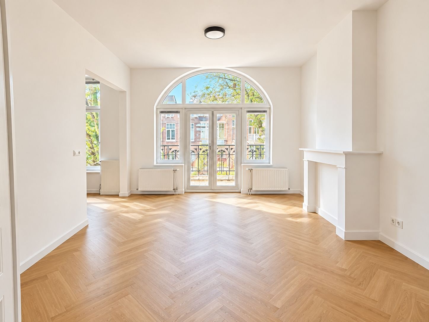 f8410f42-be7f-4b9e-bc82-d1f944fb79b3 Woning aan de Frederik Hendriklaan te Den Haag