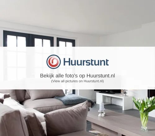 Woning aan de Oud-Loosdrechtsedijk te Loosdrecht