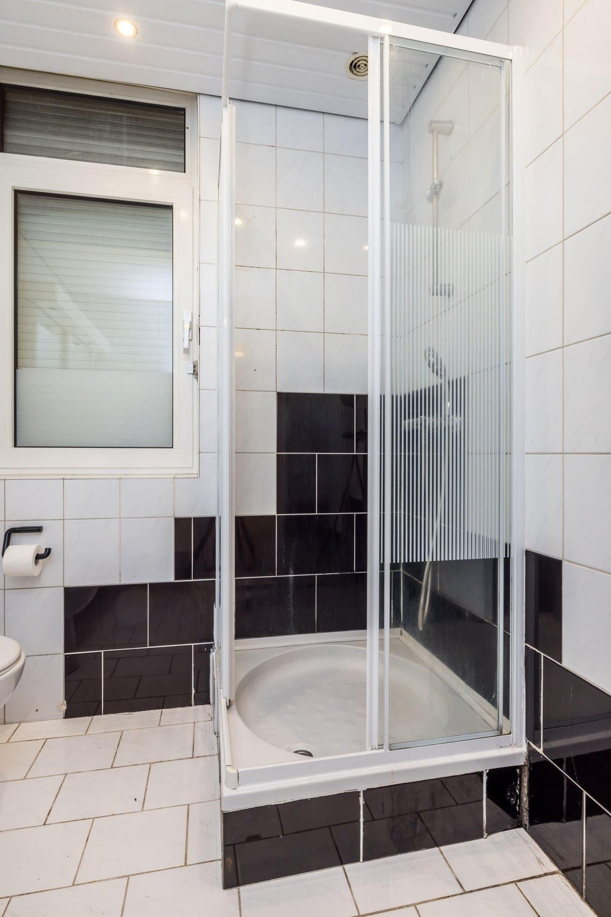 fe37b67bf4b4c876256a7d2396f52647 appartement