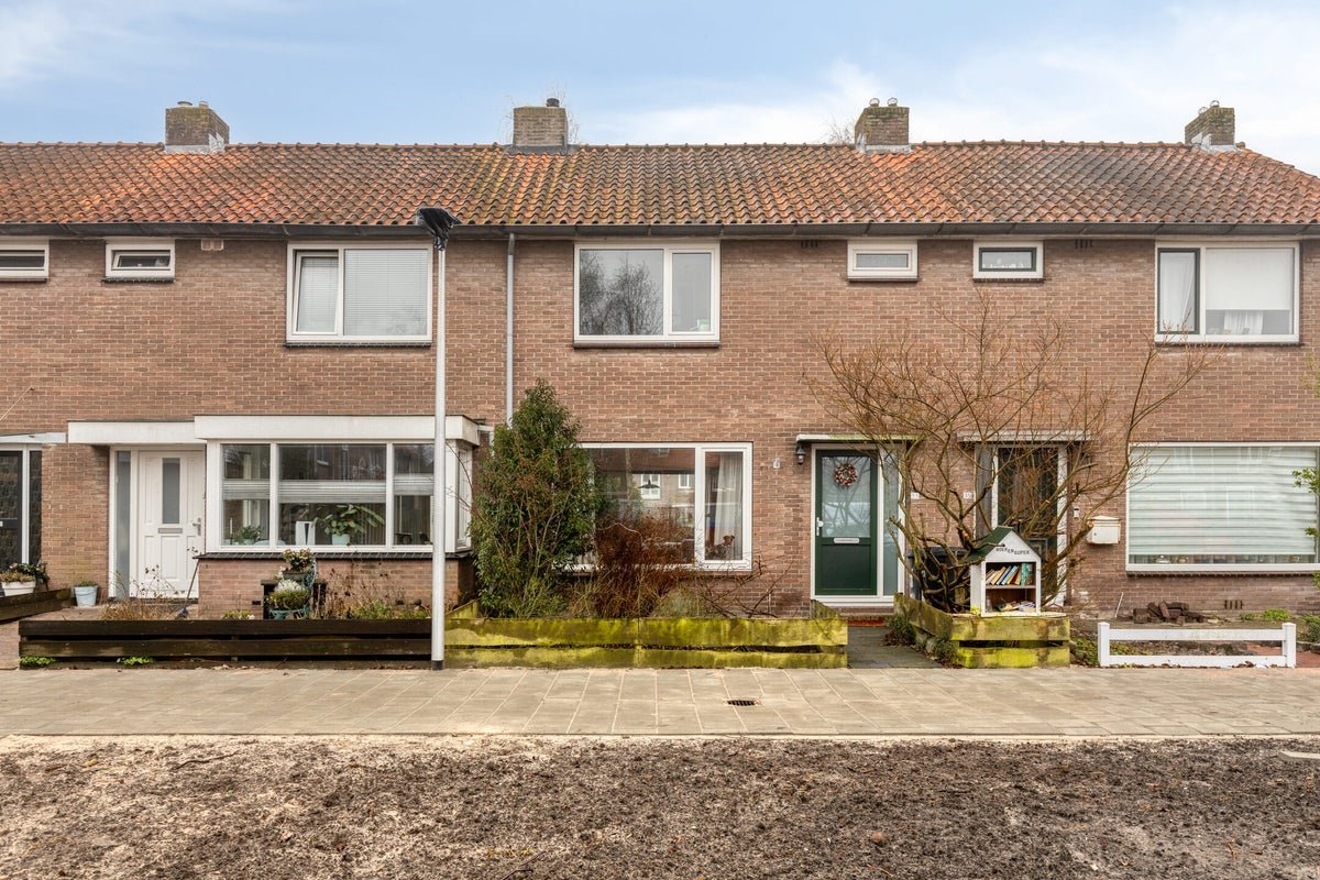 ff8928fd0a0b945b082f753455d05dbd huis