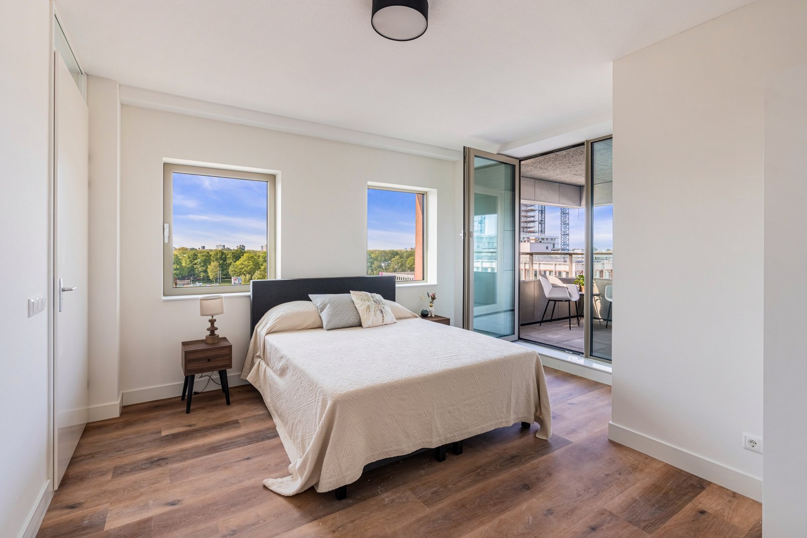 01a0f1de-ea64-730a-a812-4e299e53d454 Woning aan de Barajasweg te Amsterdam