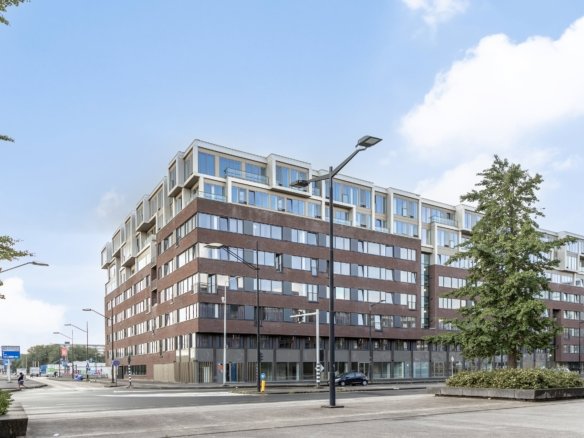 Woning aan de Bijlmerdreef te Amsterdam