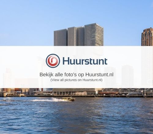 Woning aan de Wilhelminakade te Rotterdam