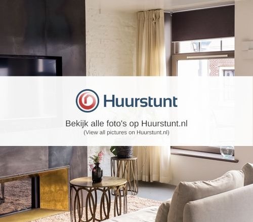 Woning aan de Warmoesstraat te Amsterdam
