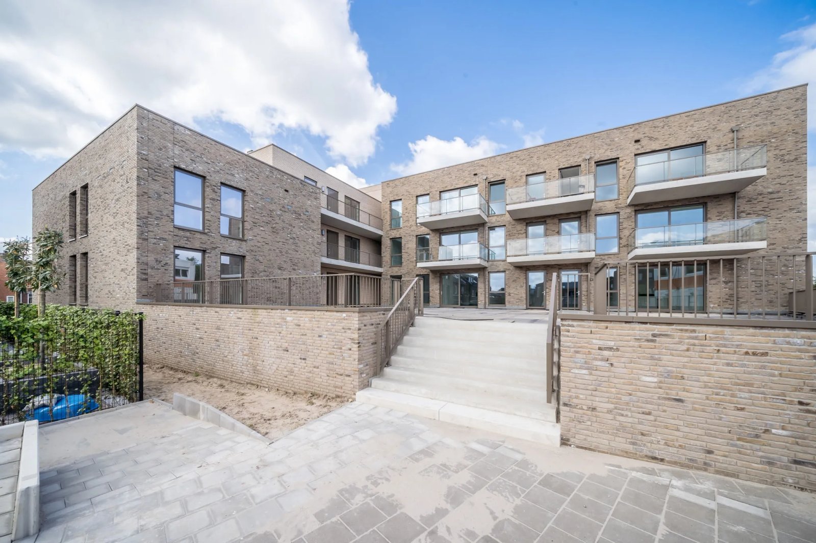 01a10b83-bae6-7119-a3d6-d5ea5fefeb34 Woning aan de Gloeierij te Tiel