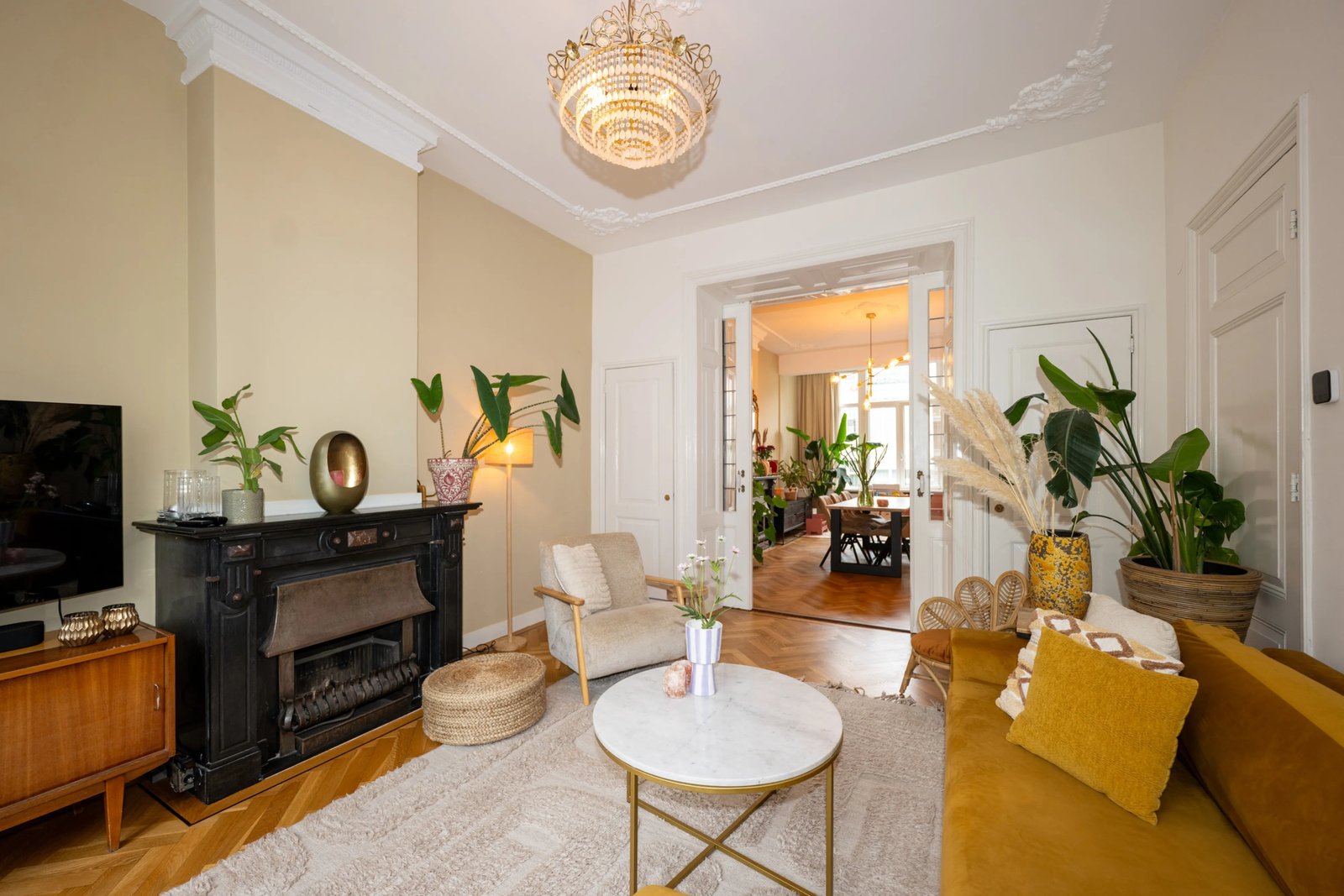 Woning aan de Kanaalweg te Den Haag