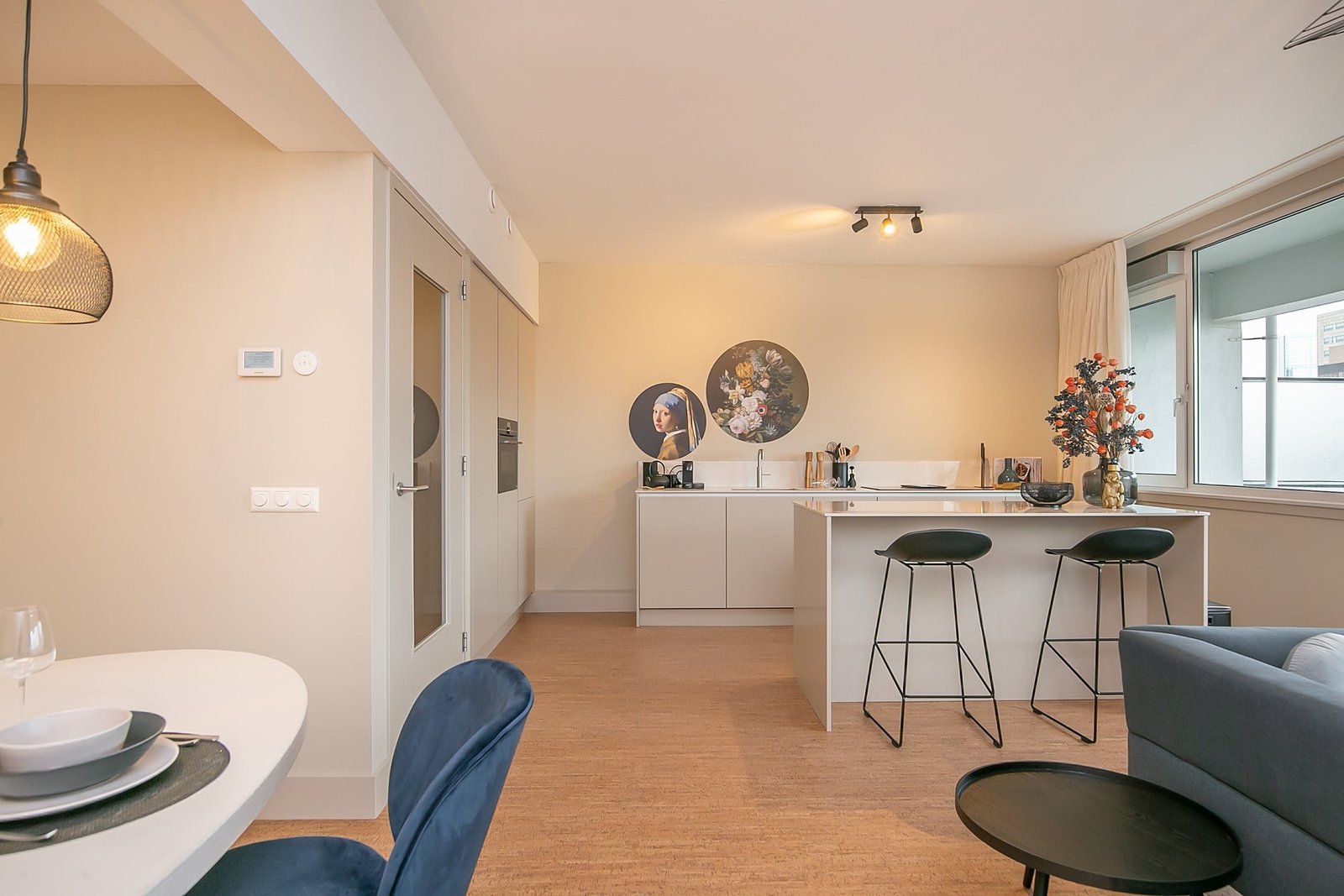 Woning aan de Kruiskade te Rotterdam