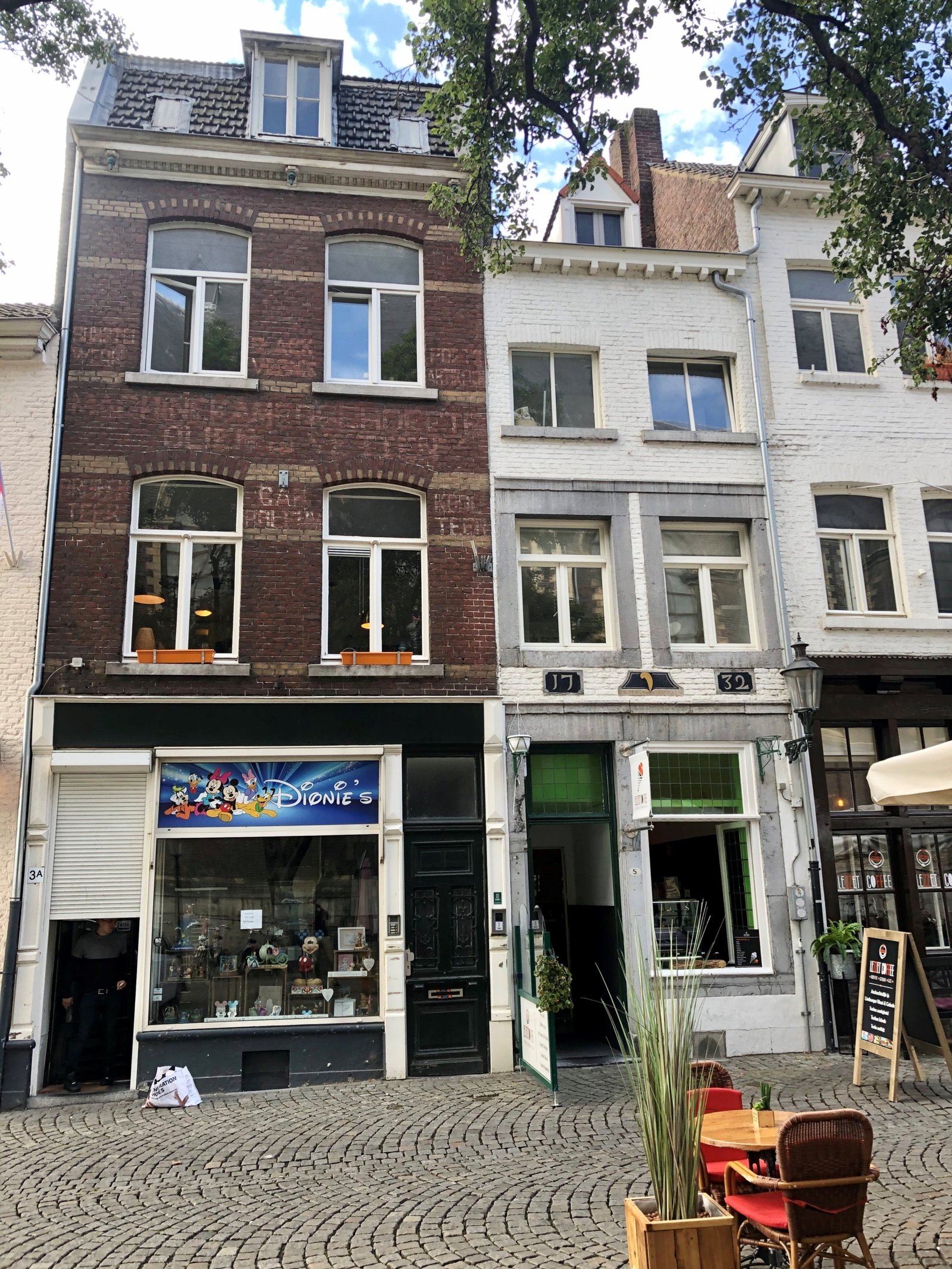 01a11117-2225-72d0-b6ac-537aa5804bb4 Woning aan de Mariastraat te Maastricht