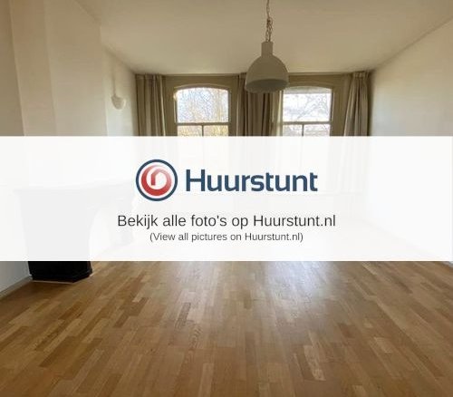 Woning aan de Vossiusstraat te Amsterdam