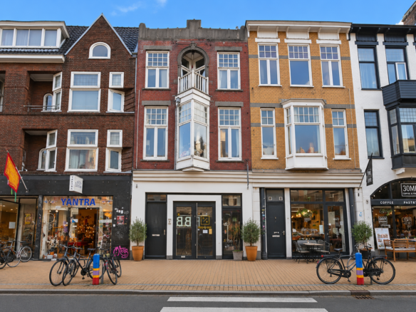 Woning aan de Oude Ebbingestraat te Groningen
