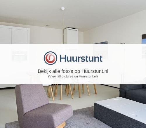 Woning aan de Valkenburgerstraat te Amsterdam