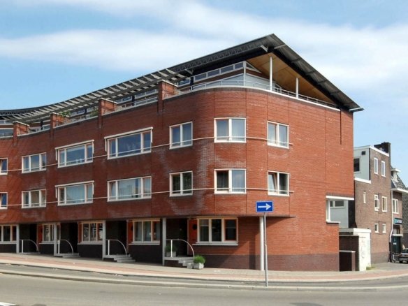 Woning aan de Brinkweg te Hilversum