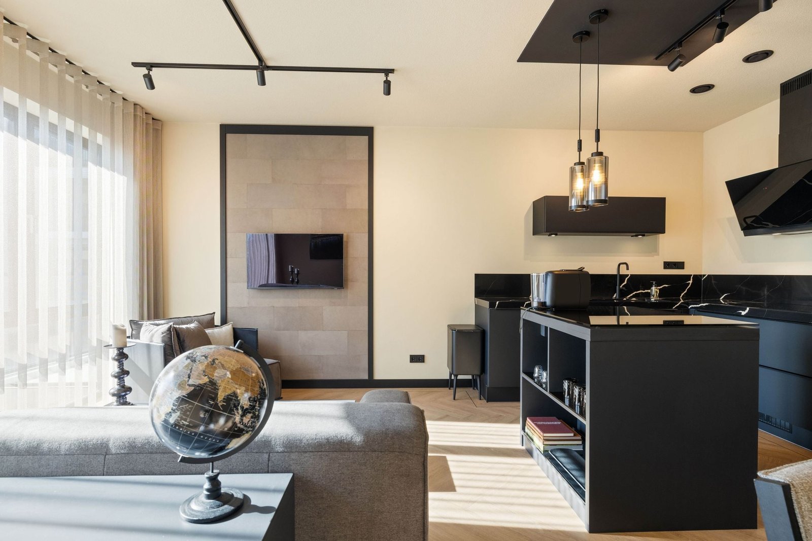 01a125af-887d-73bb-8239-c56fa4b8fc85 Woning aan de Gaudikade te Hoofddorp