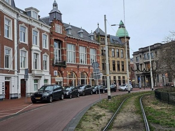 Woning aan de Van Kinsbergenstraat te Den Haag