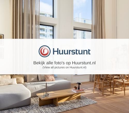 Woning aan de Koningin Wilhelminaplein te Amsterdam