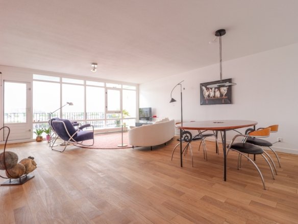 Woning aan de Venetiëhof te Amsterdam