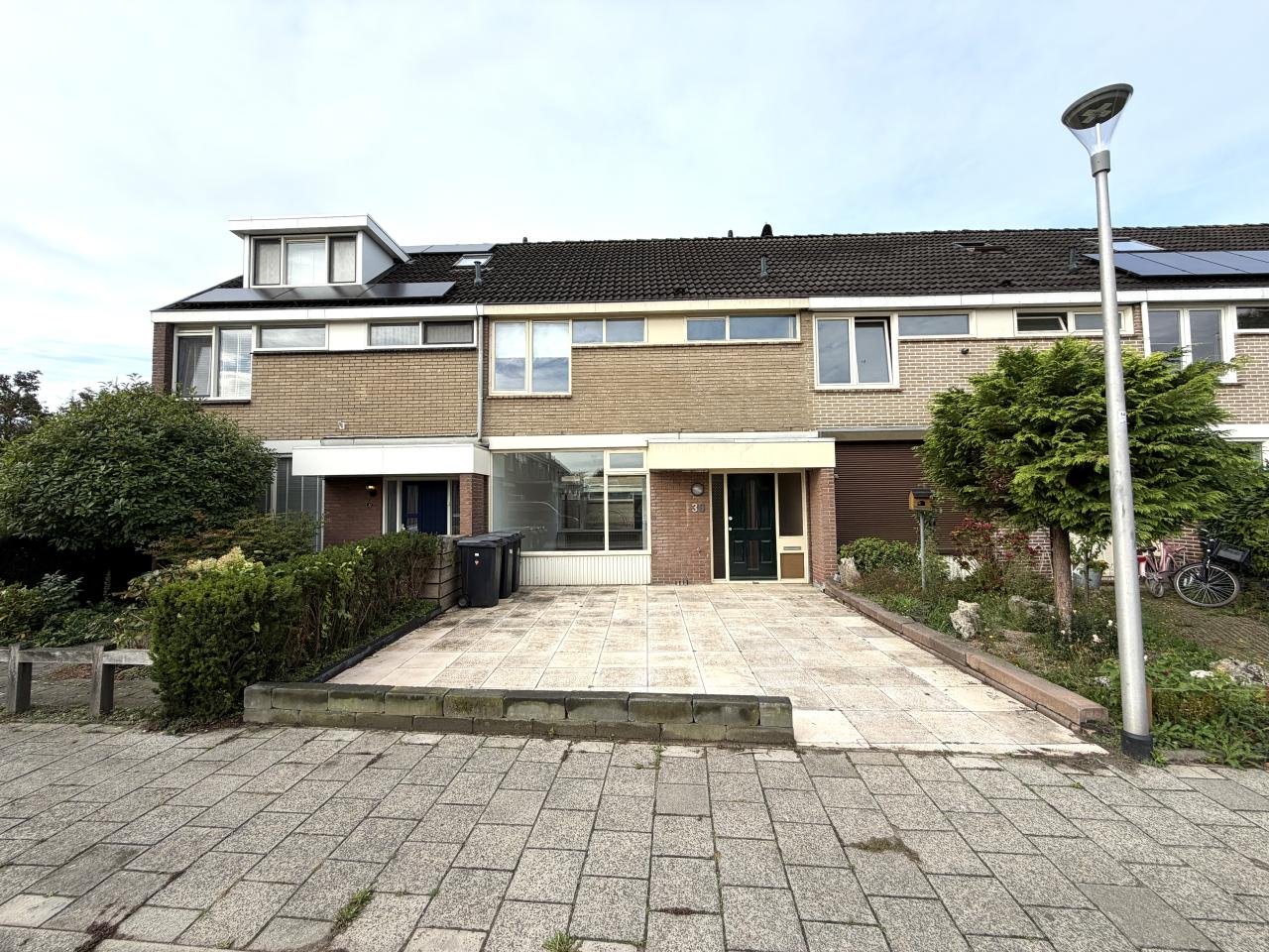 1014235-15388400 Woonhuis in Etten-Leur