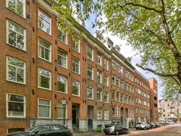 Van Oldenbarneveldtplein, 1052JL Amsterdam