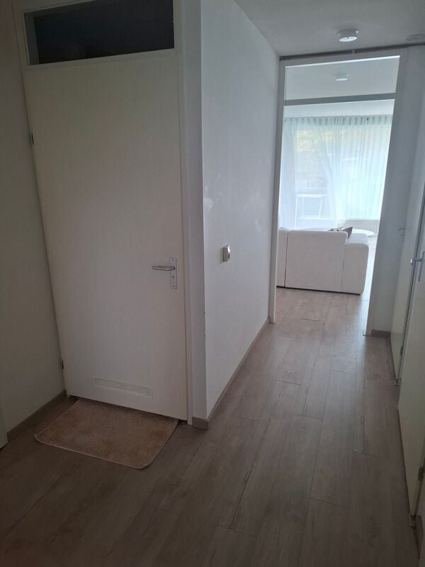 7dddedbe-f94e-5427-8466-a48229189b0f Reling, 2993DP Barendrecht