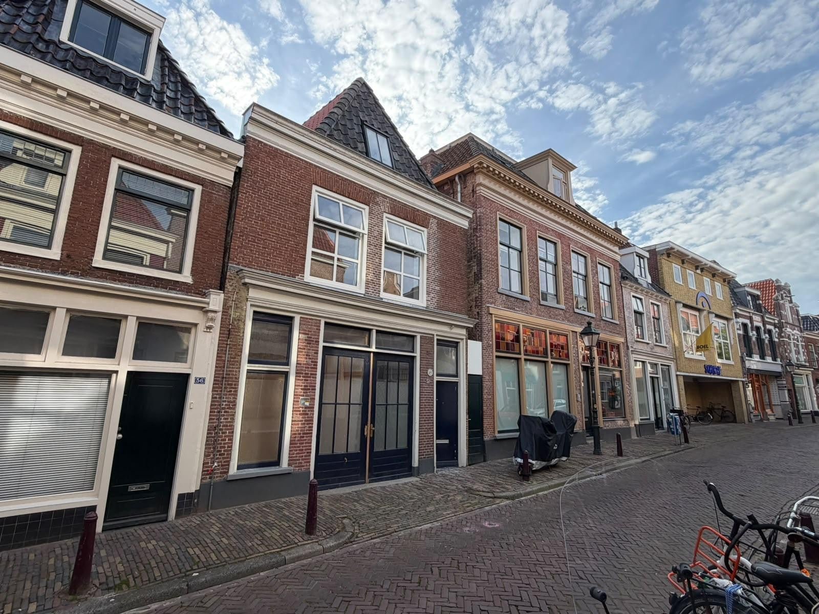 H102641768-195918-907bba18 Woonhuis in Leeuwarden