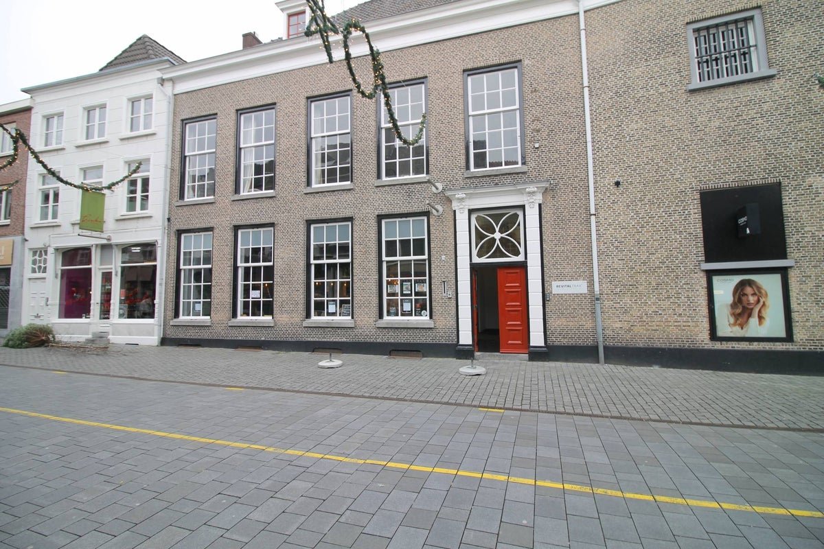 Halstraat, 4811HV Breda