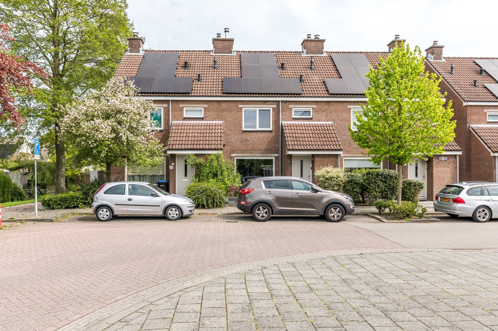 Woonhuis in Hendrik-Ido-Ambacht